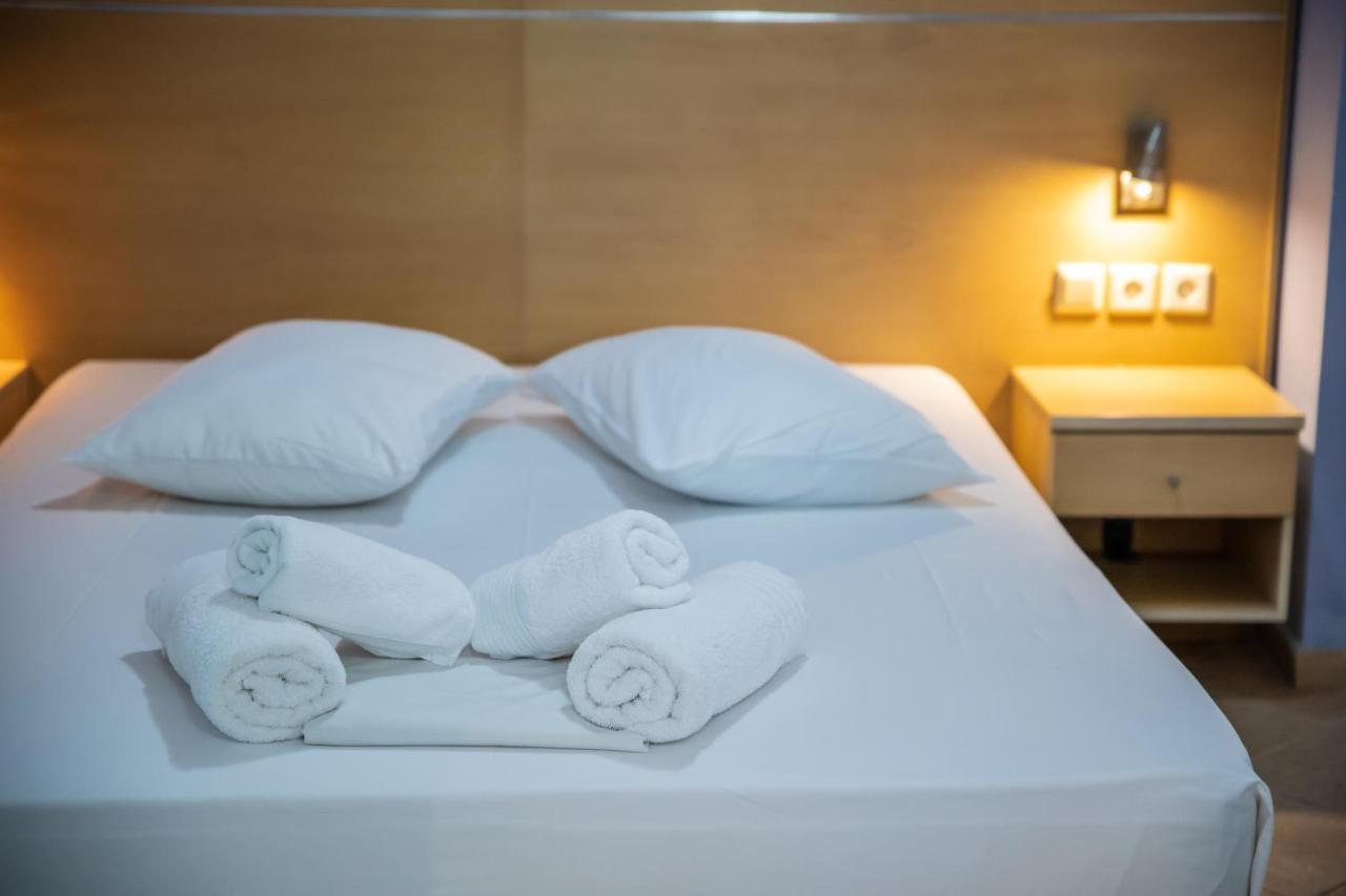 Elati Beach Aparthotel Nydri  Exterior foto