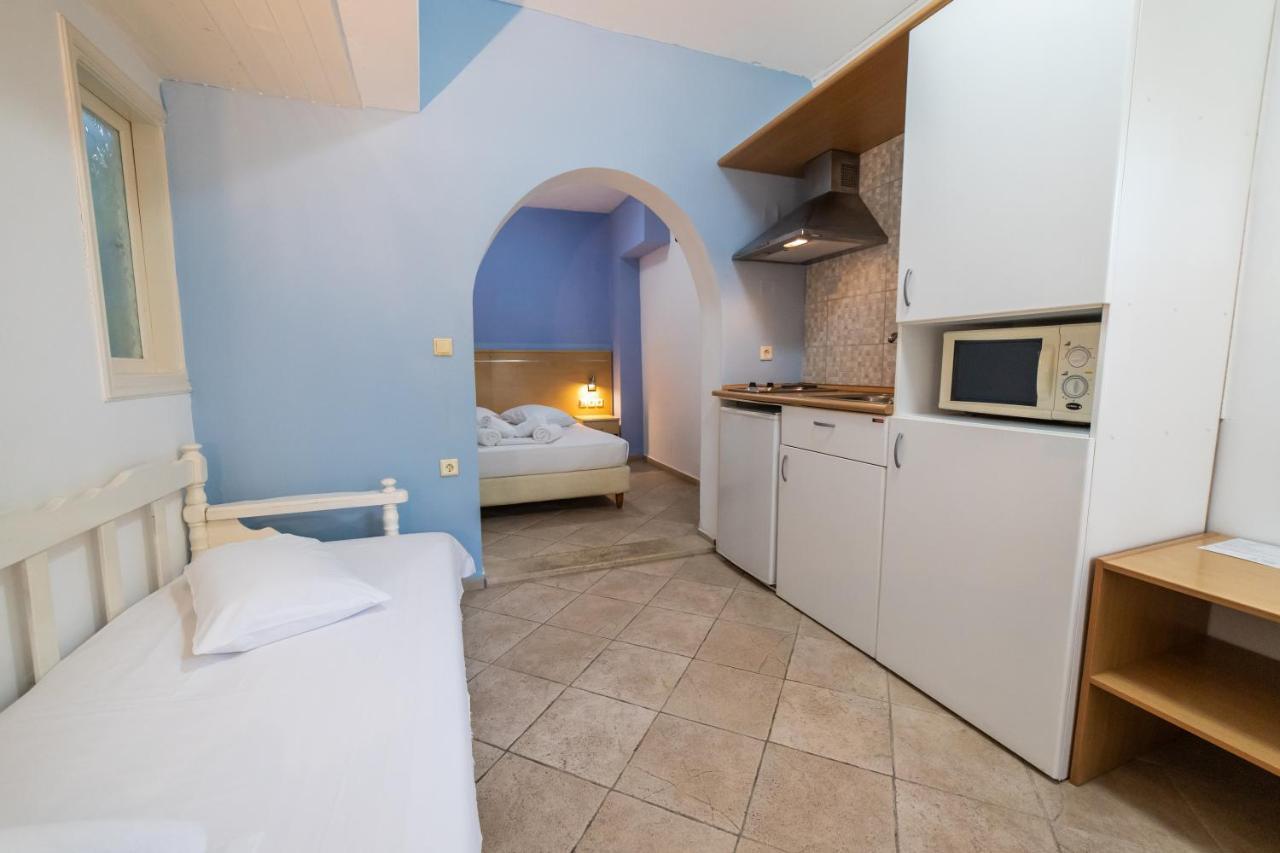 Elati Beach Aparthotel Nydri  Exterior foto