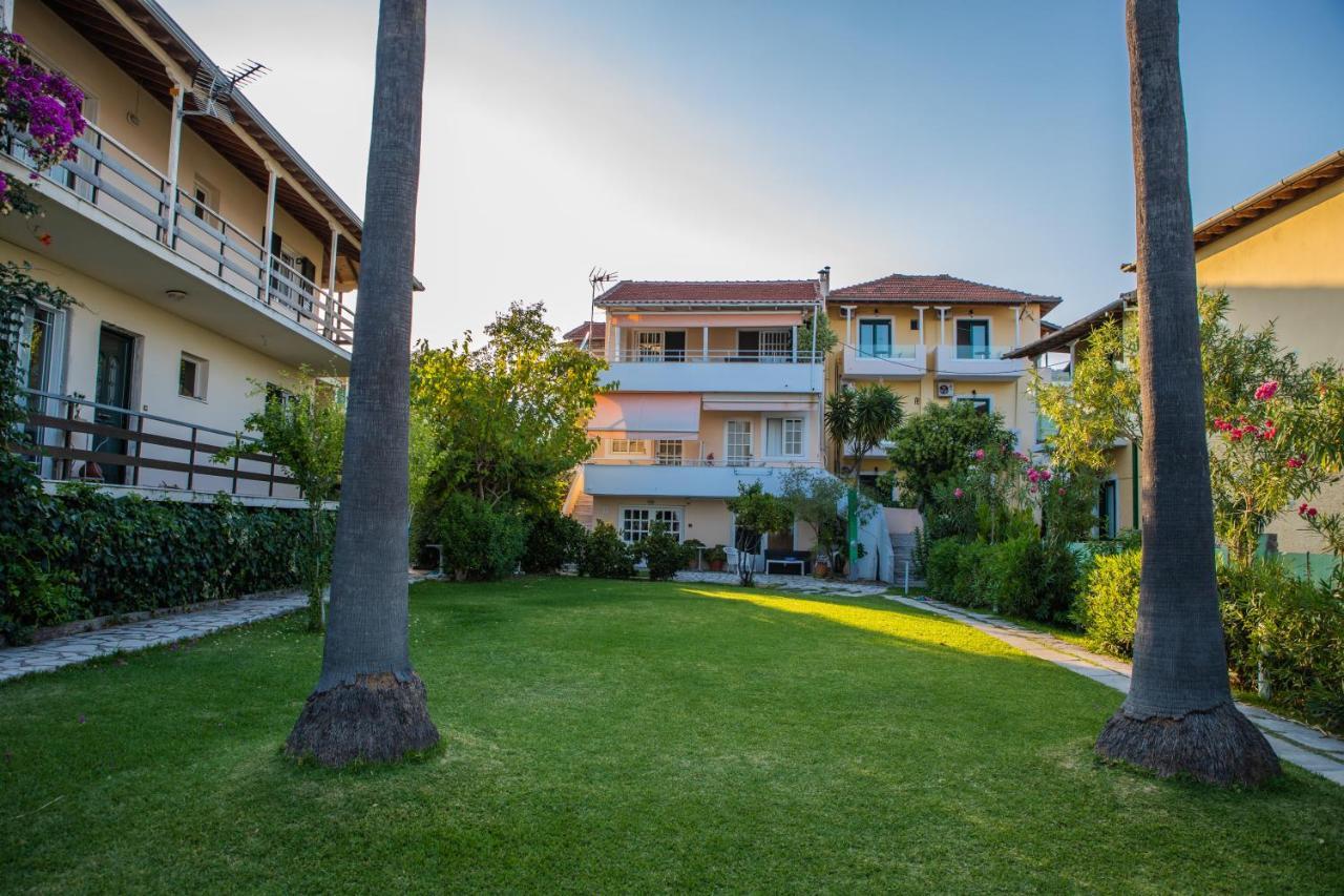 Elati Beach Aparthotel Nydri  Exterior foto