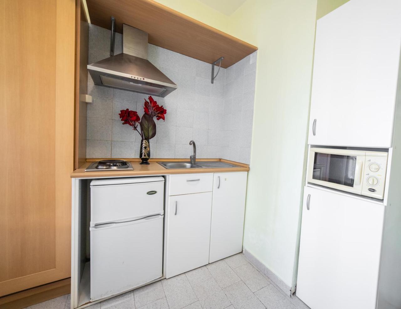 Elati Beach Aparthotel Nydri  Exterior foto