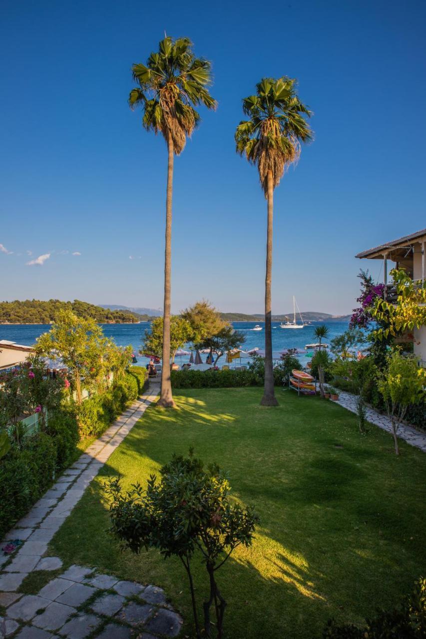 Elati Beach Aparthotel Nydri  Exterior foto